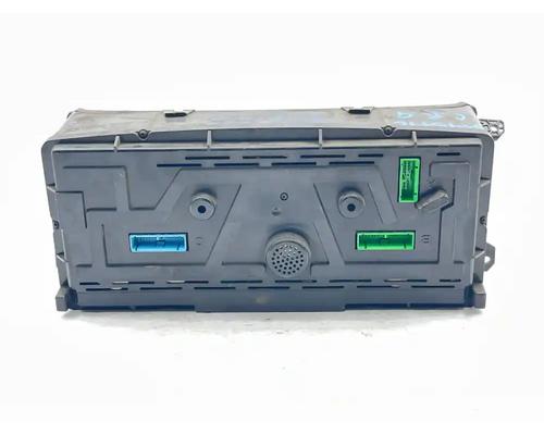  Volvo VNL Instrument Cluster #