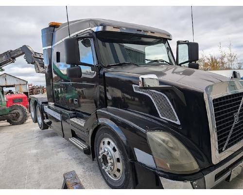 VOLVO VNL Parts Vehicles