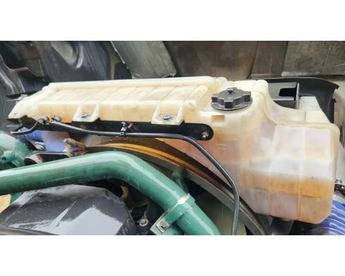  Volvo VNL Radiator Overflow #
