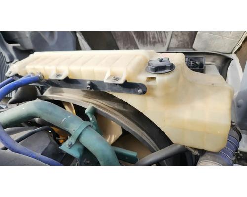 volvo-vnl-radiator-overflow #1351923