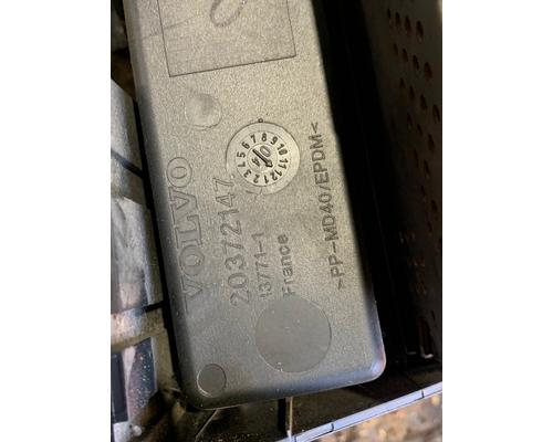 VOLVO VNL Radio