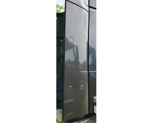  Volvo VNL Fairing #