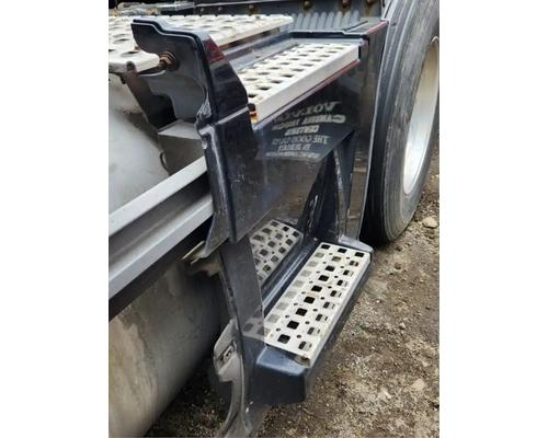  Volvo VNL Fairing #