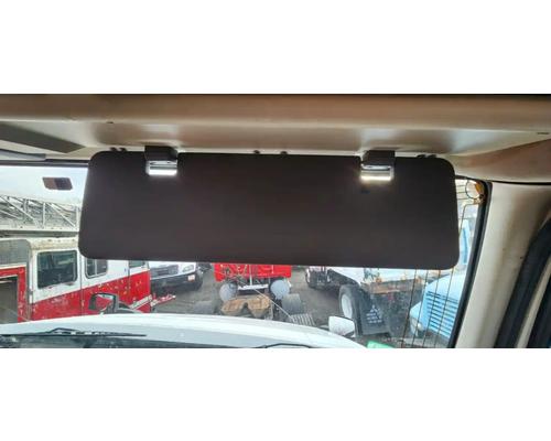  Volvo VNL Visor #