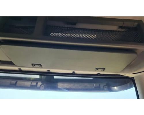  Volvo VNL Visor #