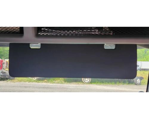  Volvo VNL Visor #