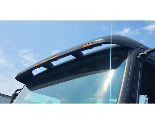  Volvo VNL Visor #