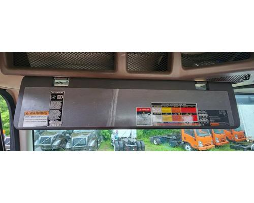  Volvo VNL Visor #