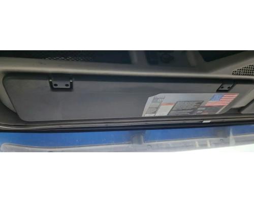  Volvo VNL Visor #