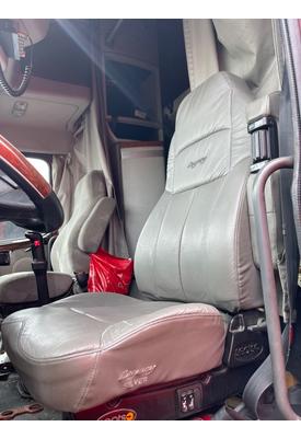 VOLVO VNL Seat, Front