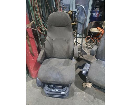 VOLVO VNL Seat, Front