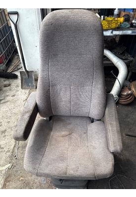 VOLVO VNL Seat, Front