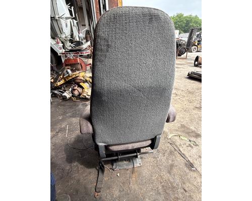 VOLVO VNL Seat, Front