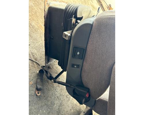 VOLVO VNL Seat, Front