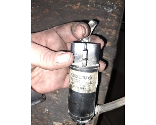 VOLVO VNL Windshield Washer Motor