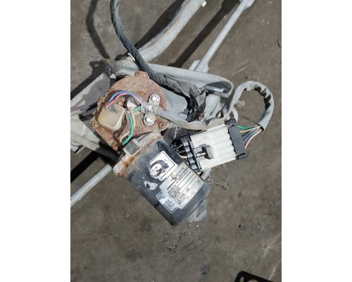 VOLVO VNL Wiper Motor, Windshield Transmission Linkage