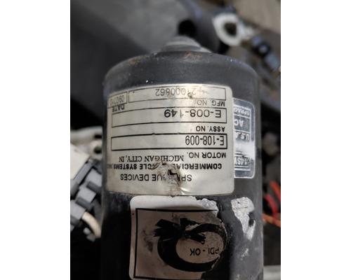 VOLVO VNL Wiper Motor, Windshield Transmission Linkage