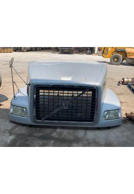 VOLVO VNM Hood