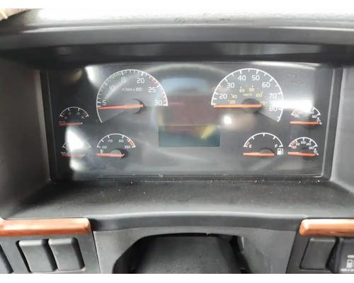  Volvo VNM Instrument Cluster #