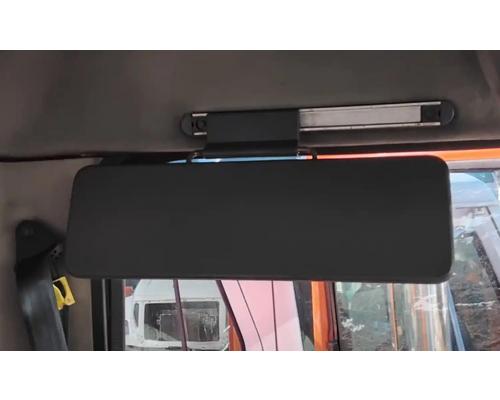 volvo-vnm-visor #1442472