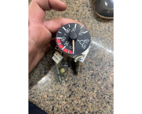 VOLVO WCA AREO SERIES Gauges (all)