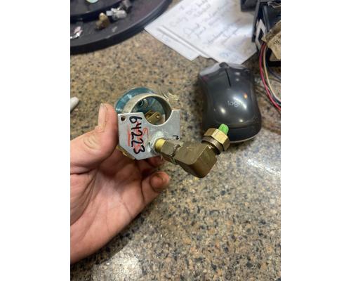 VOLVO WCA AREO SERIES Gauges (all)