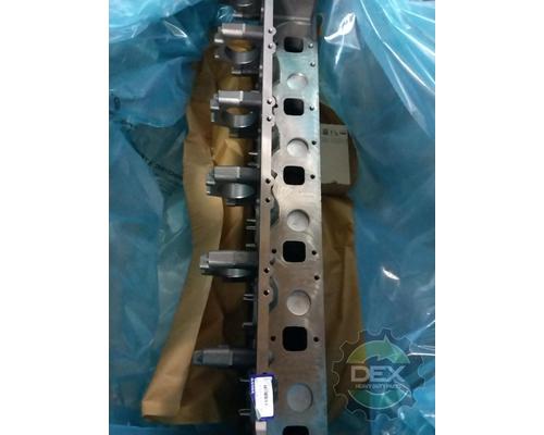VOLVO Cylinder Head