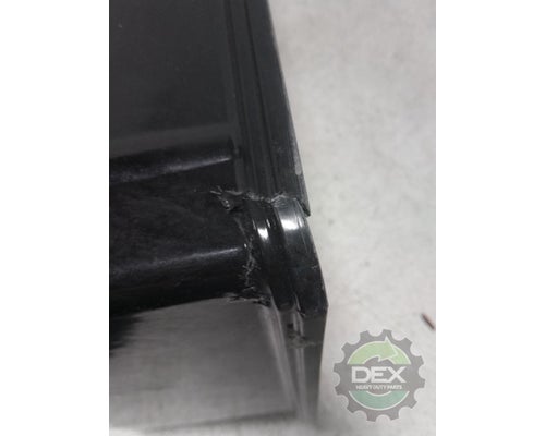 VOLVO Valve Cover For Sale by Dex Heavy Duty Parts, LLC  