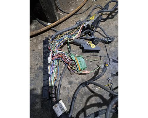 VOLVO  Engine Wiring Harness