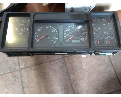 VOLVO  Gauges (all)