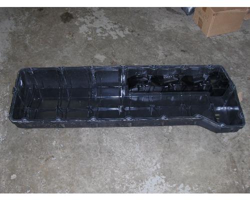 VOLVO  Valve Cover