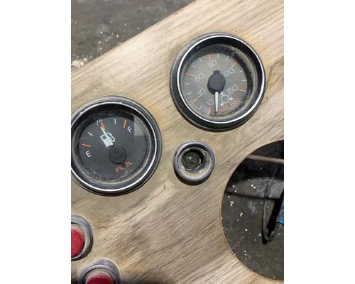WESTERN STAR TR 3800 Instrument Cluster
