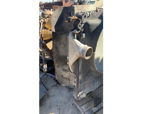 WESTERN STAR TR 4700 Radiator