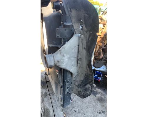 WESTERN STAR TR 4700 Radiator