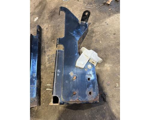 WESTERN STAR TR 4800 Bracket, Misc.