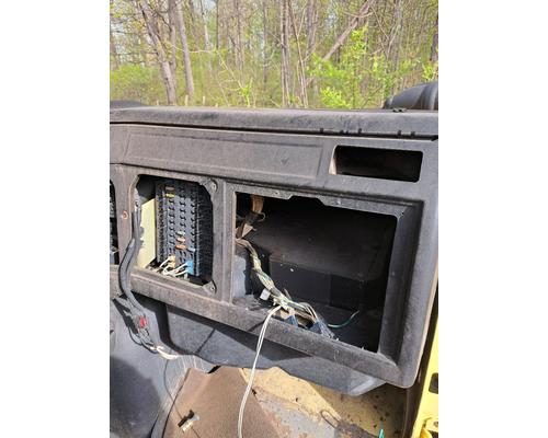 WESTERN STAR TR 4900 FA Cab or Cab Mount