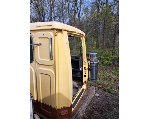 WESTERN STAR TR 4900 FA Cab or Cab Mount