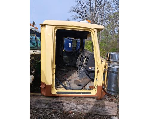 WESTERN STAR TR 4900 FA Cab or Cab Mount