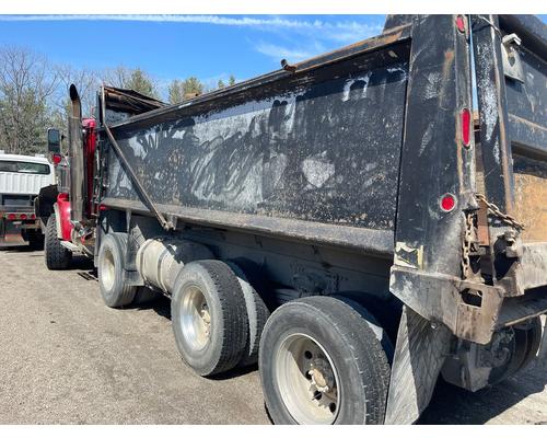 WESTERN STAR TR 4900-SA Complete Vehicle