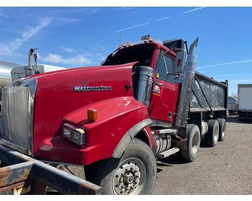 WESTERN STAR TR 4900-SA Complete Vehicle