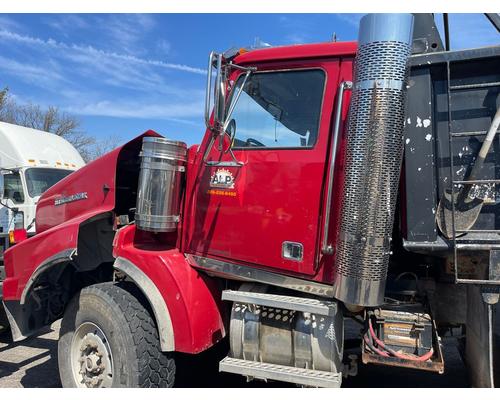 WESTERN STAR TR 4900-SA Complete Vehicle