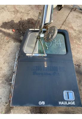 WESTERN STAR TR 4964 SX Door Assembly, Front