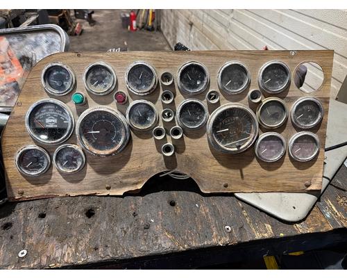 WESTERN STAR TR 4964 SX Instrument Cluster