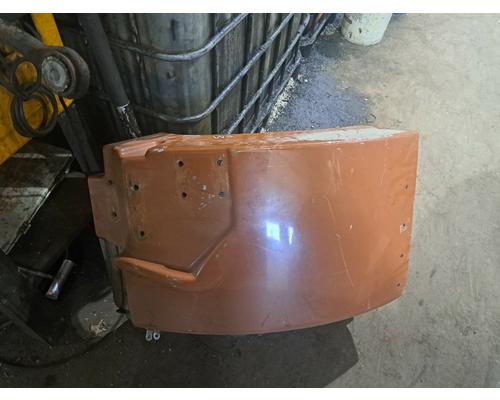 WESTERN STAR TR  Fender Extension