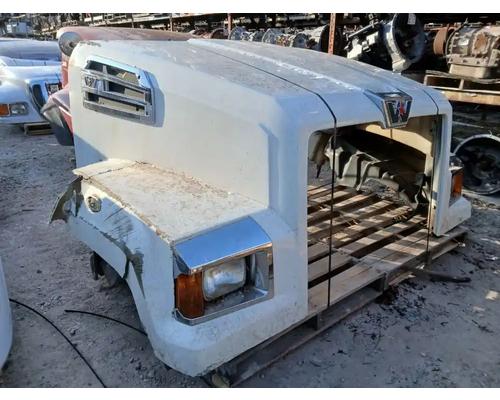 western-star-4700-hood #1443277