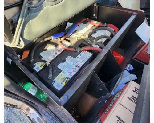 western-star-5700-battery-box #1436763