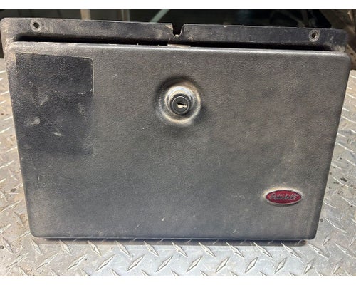 1992 Cab For Sale in Box Elder, SD – Hatch Trucking & Salvage Parts LLC