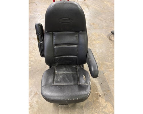Seat, Front For Sale in Box Elder, SD – Hatch Trucking & Salvage Parts LLC