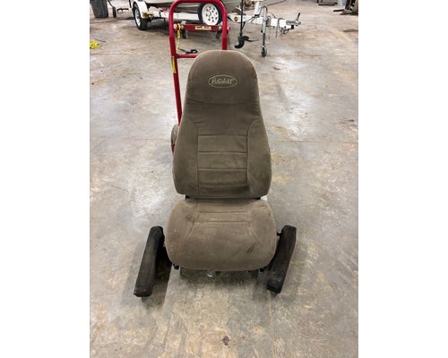 Seat, Front For Sale in Box Elder, SD – Hatch Trucking & Salvage Parts LLC