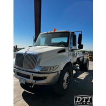 DTI Trucks Spindle / Knuckle, Front INTERNATIONAL 4200